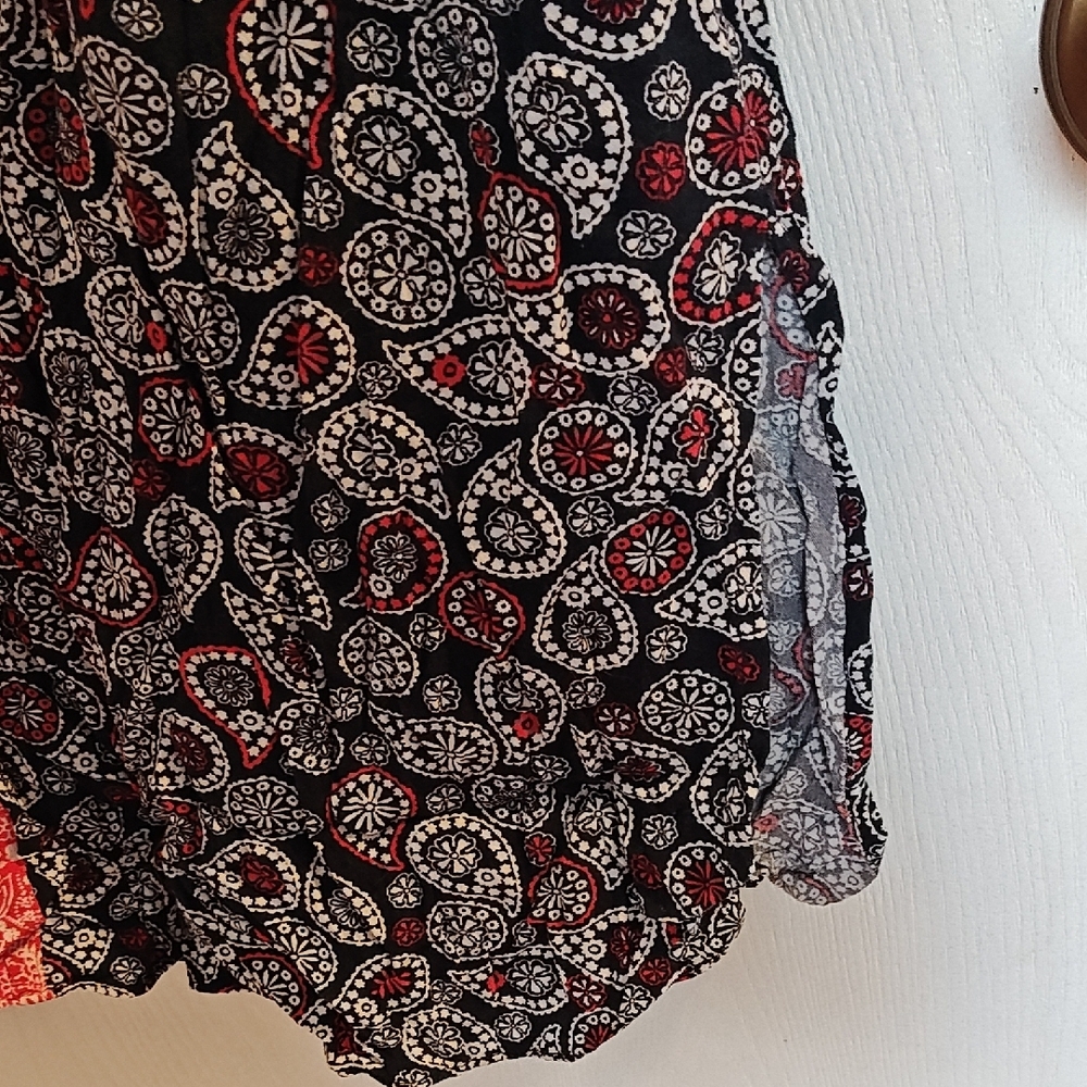 Joe Fresh Black and Red Paisley Dress - Picture 4 of 5